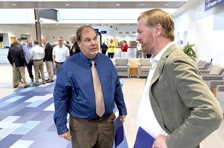 Lycoming County commissioners excited about new airline